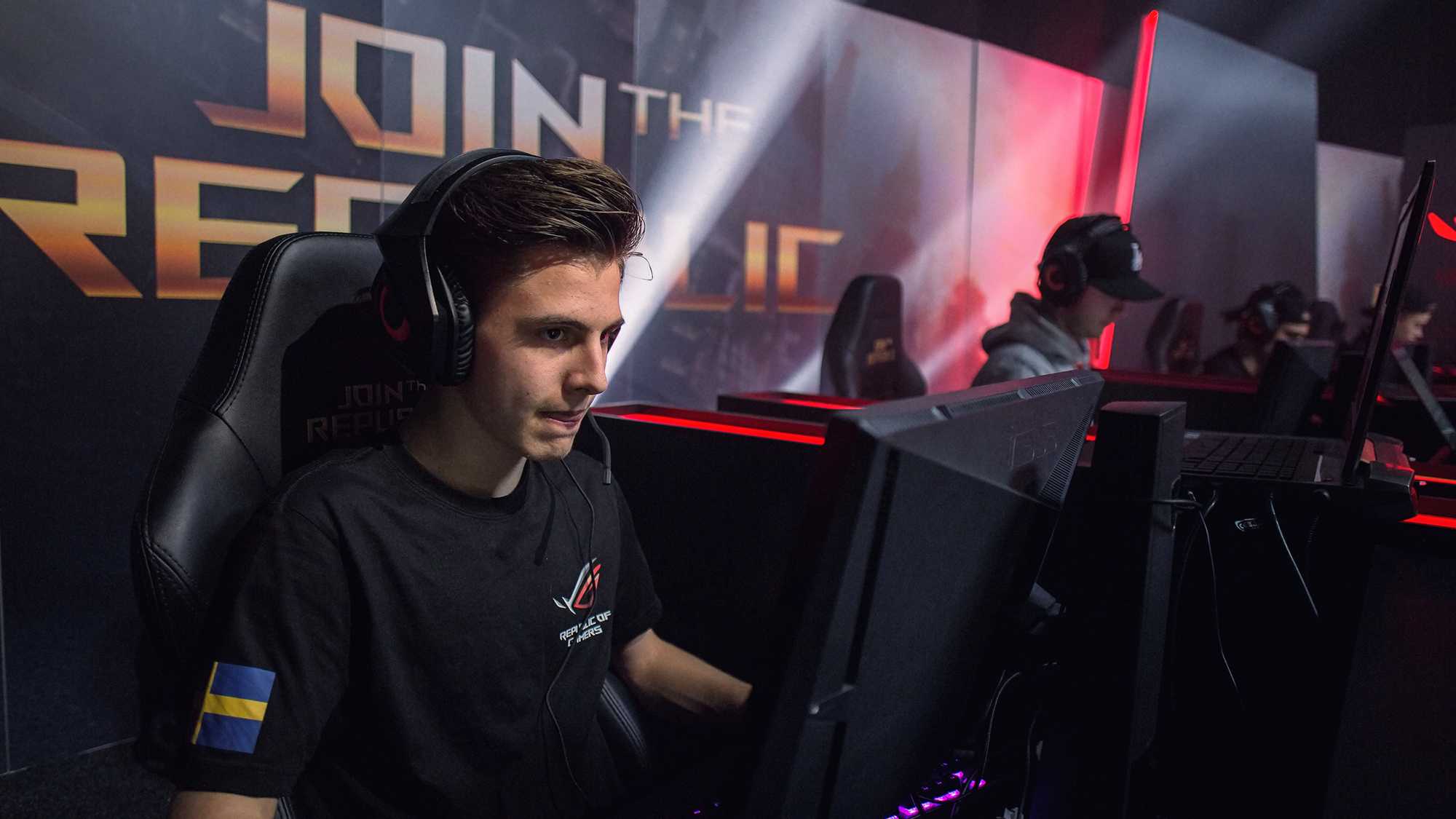 JTR-Serious-in-the-Semis-3
